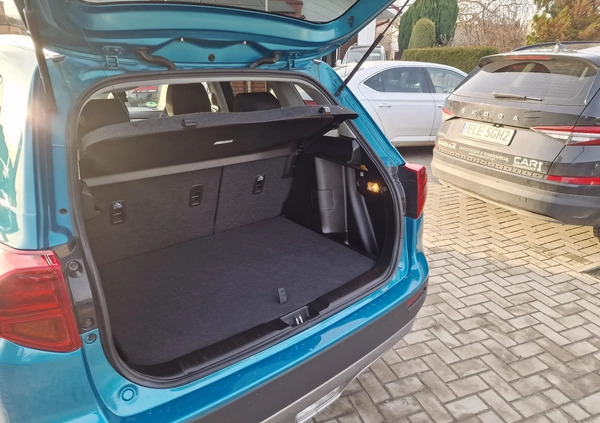 Suzuki Vitara cena 79900 przebieg: 32000, rok produkcji 2021 z Turek małe 742